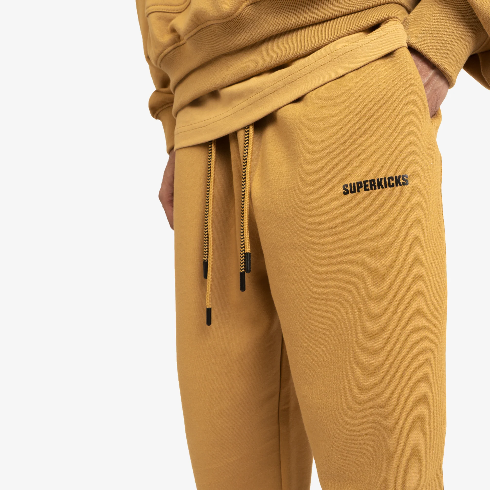 Superkicks | BASIC JOGGERS  { DOE - Image 3