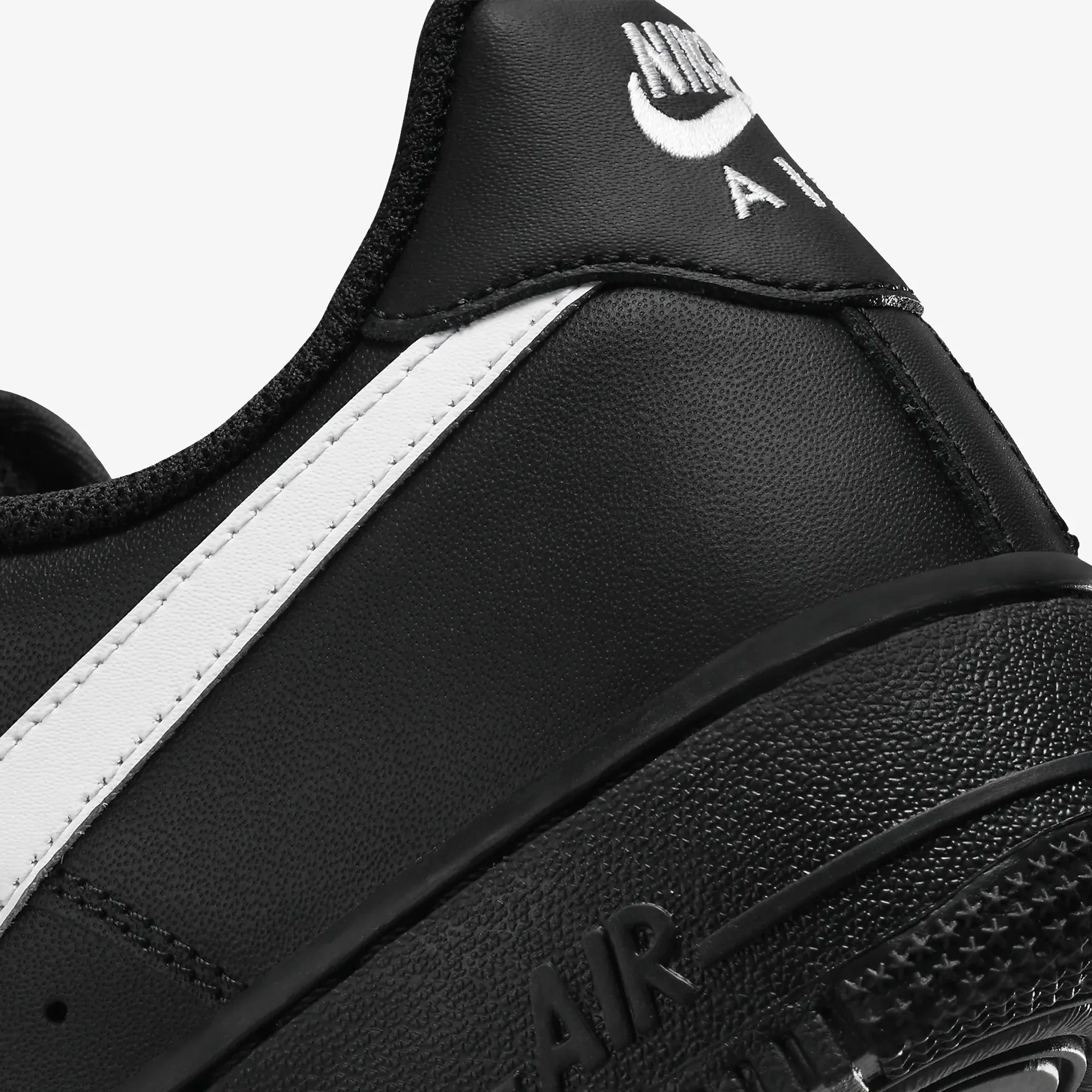 NIKE | AIR FORCE 1 '07 { BLACK/WHITE-BLACK - Image 5