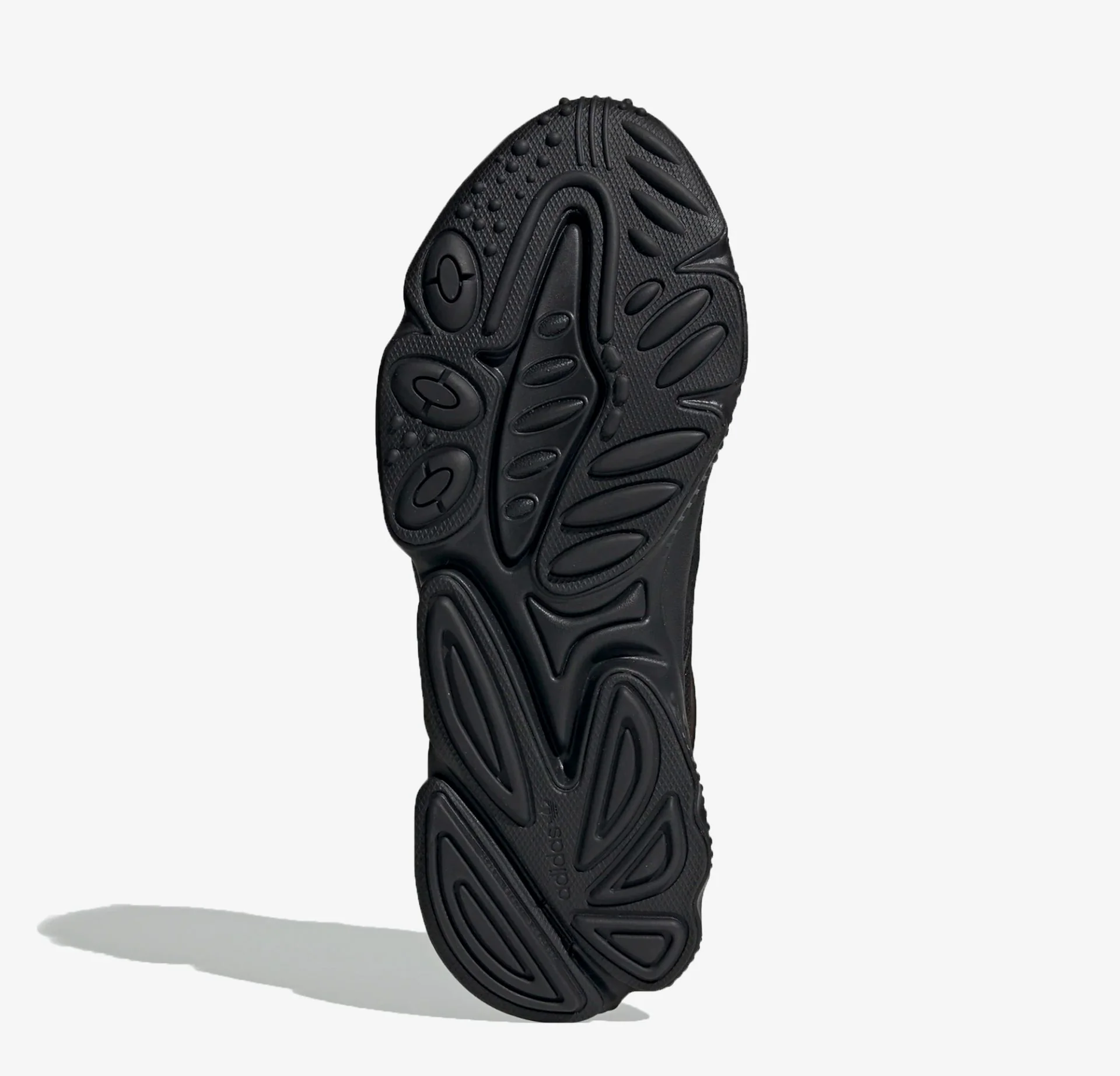 ADIDAS ORIGINALS | OZWEEGO { CORE BLACK - Image 7